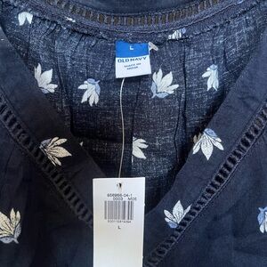 New With Tag Old Navy V-Neck Top with Flutter Sleeves